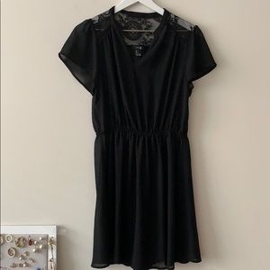 Forever 21 black lace dress Large